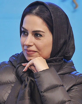 تینا پاکروان