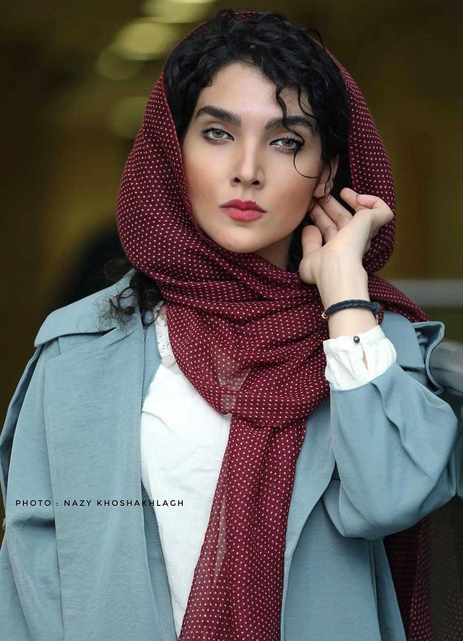 سارا رسول‌زاده