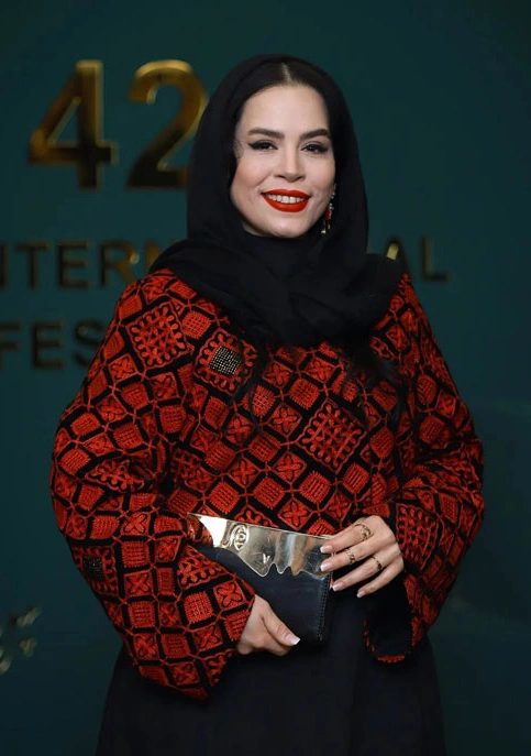 ملیکا شریفی‌نیا