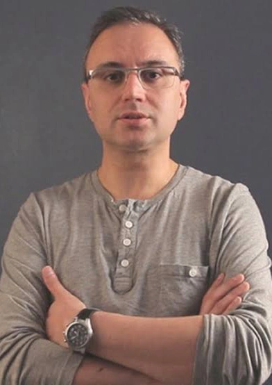 مصطفی آل‌احمد